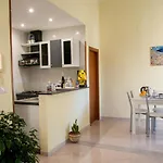 Castel Capuano Flat By Domusextra *
