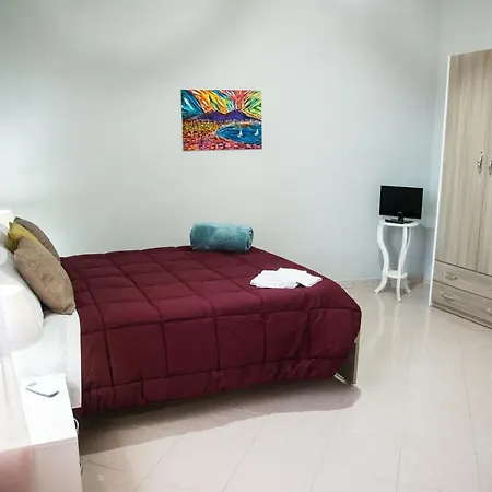 Castel Capuano Flat By Domusextra Apartman Nápoly