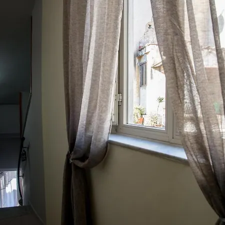 Castel Capuano Flat By Domusextra Apartman Nápoly
