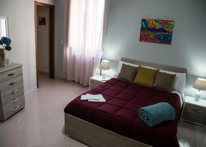 Castel Capuano Flat By Domusextra Apartman