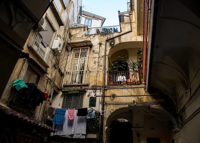 Castel Capuano Flat By Domusextra