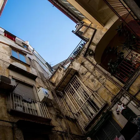 Castel Capuano Flat By Domusextra Апартаменты