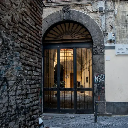 Castel Capuano Flat By Domusextra Апартаменты Неаполь